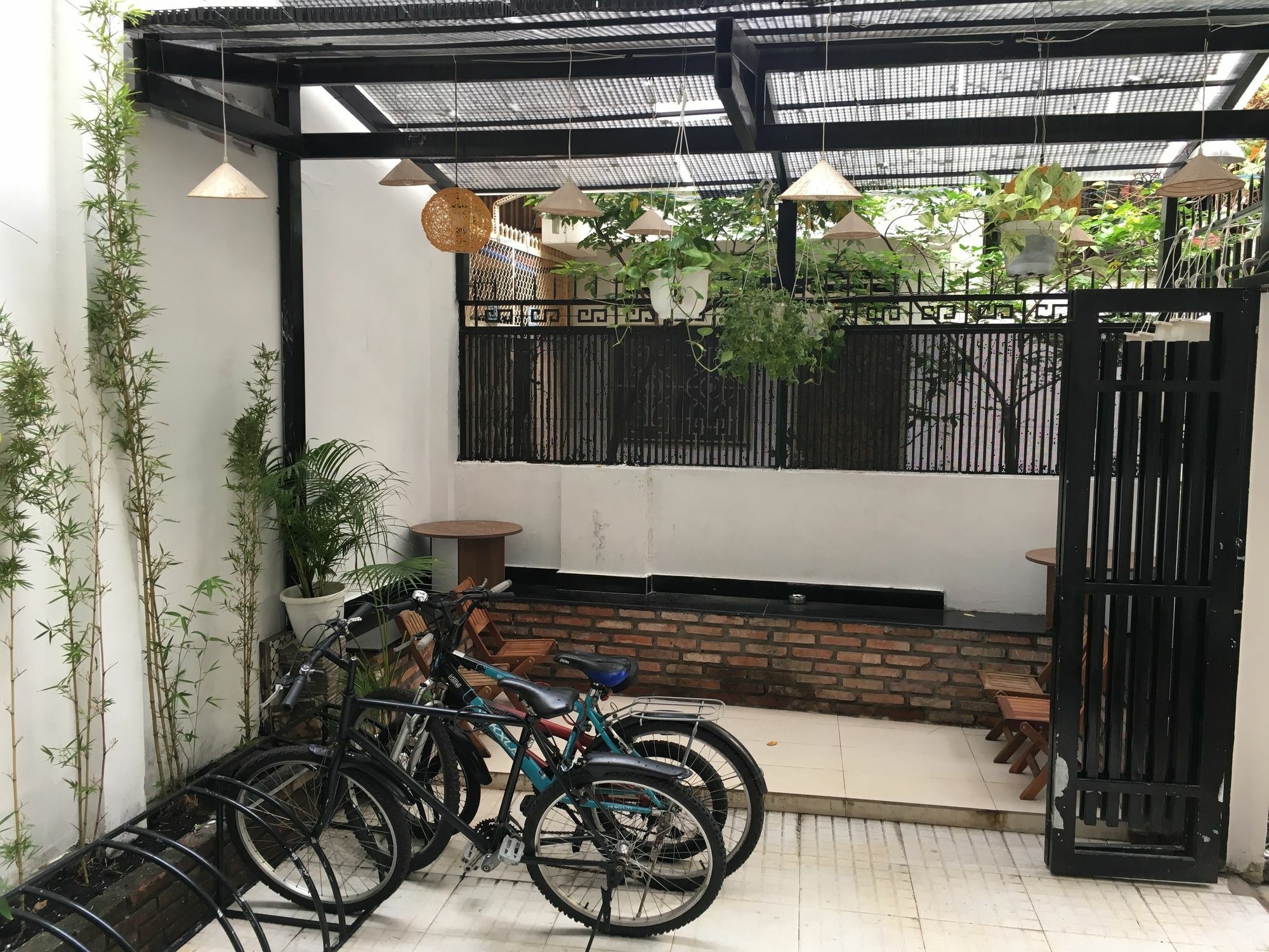 Cucu Hostel ホーチミン市 エクステリア 写真