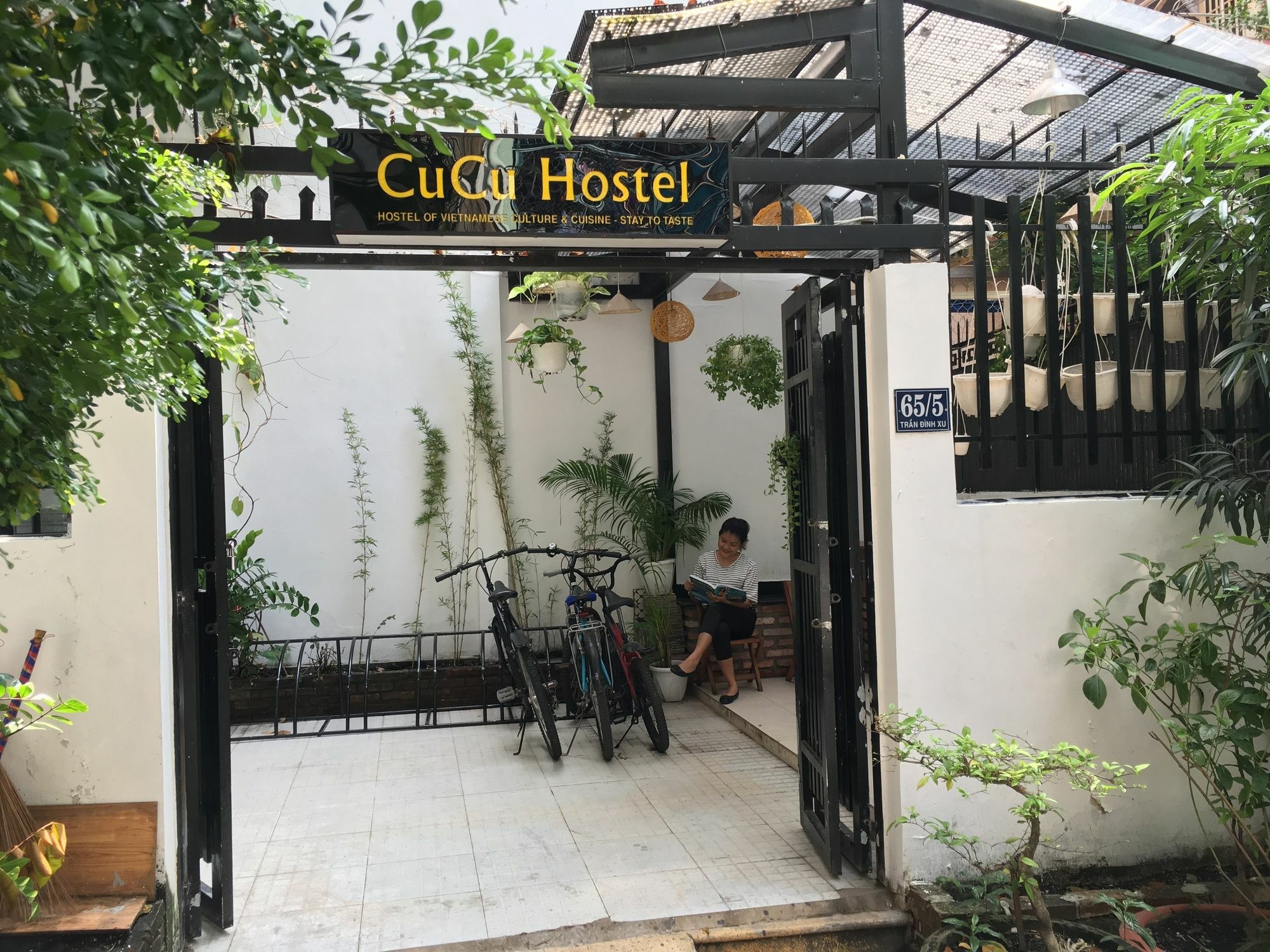 Cucu Hostel ホーチミン市 エクステリア 写真